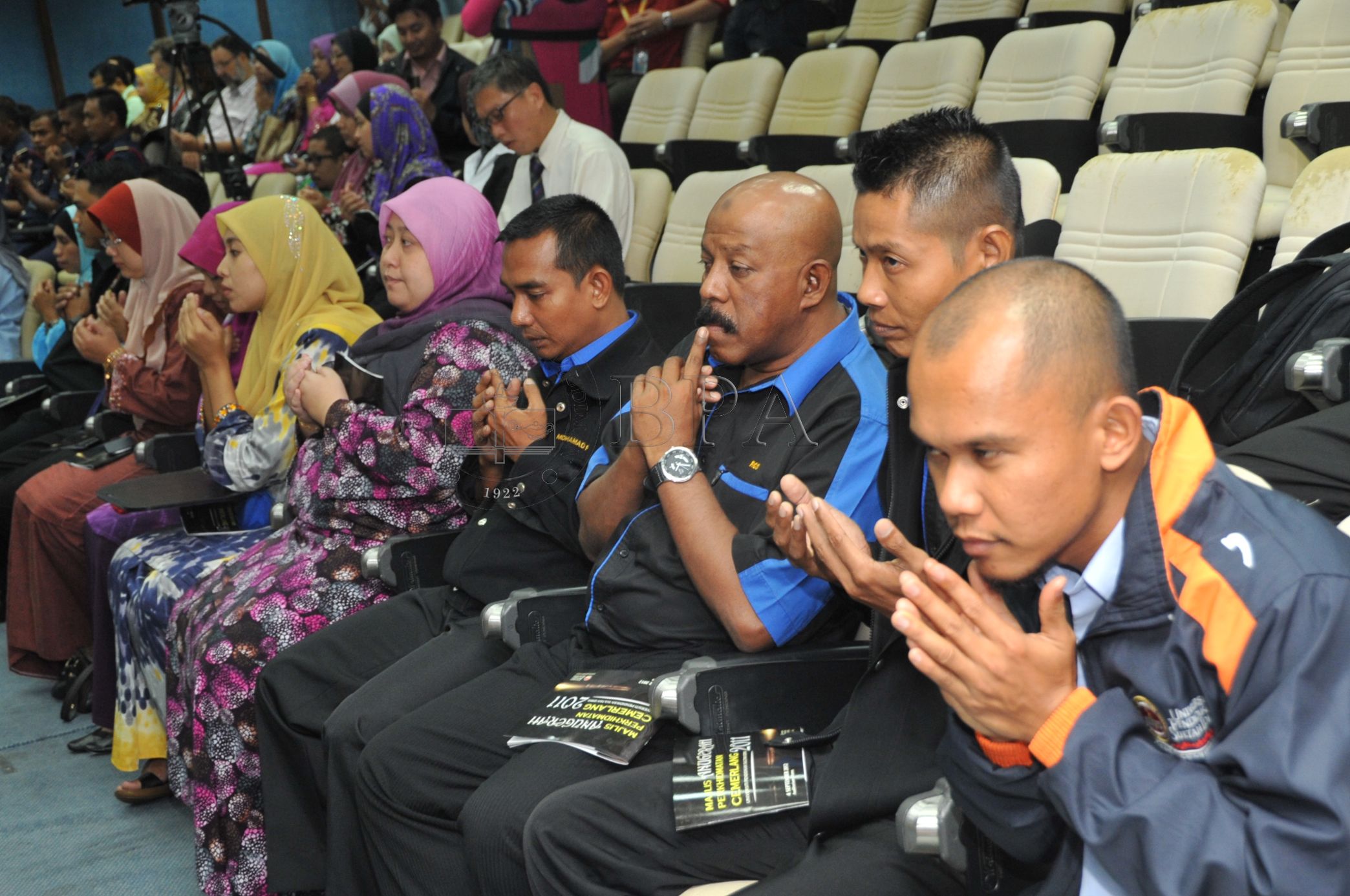 BPA 12 110 APC PRO 5260